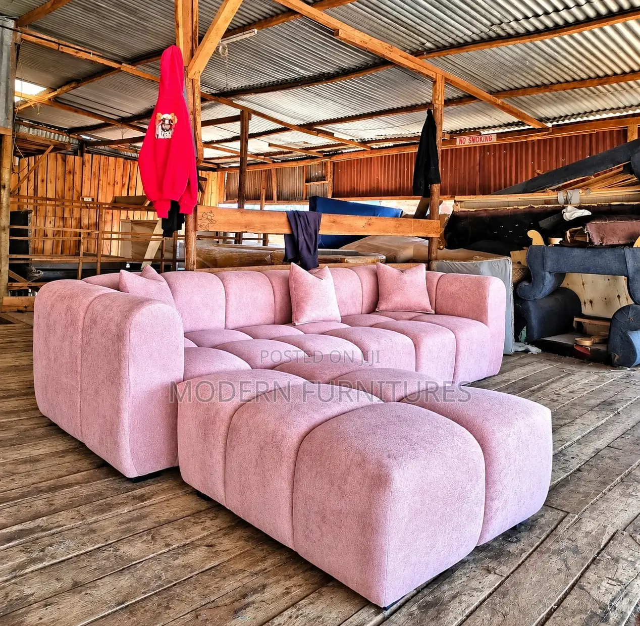 Convertible Pink 3 Seater Sofa/3 Seater Sofa