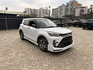 Toyota Raize 1.0 FWD 2020 White