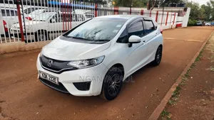 Honda Fit 2016 Pearl