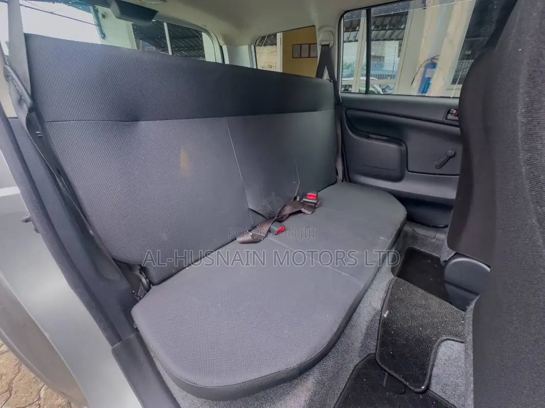 Toyota Probox 1.5 GL 2WD 2019 Silver