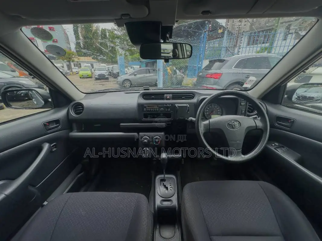 Toyota Probox 1.5 GL 2WD 2019 Silver