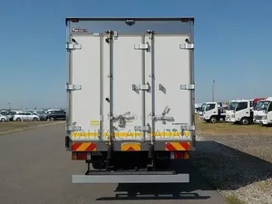 Isuzu Elf 2019