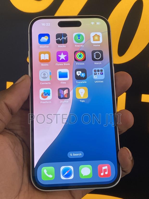 Apple iPhone 16 128 GB White - thumbnail 3