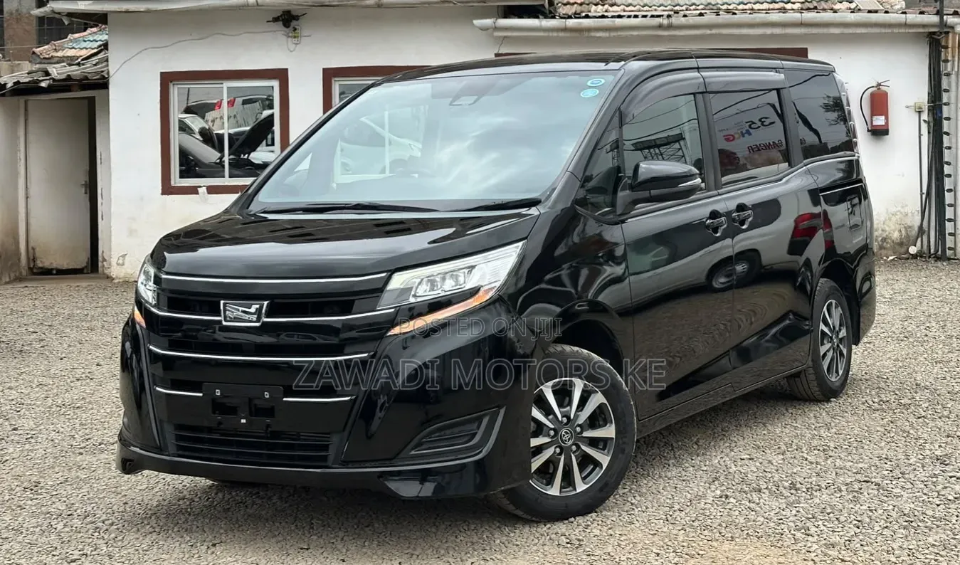 Toyota Noah 2020 Black
