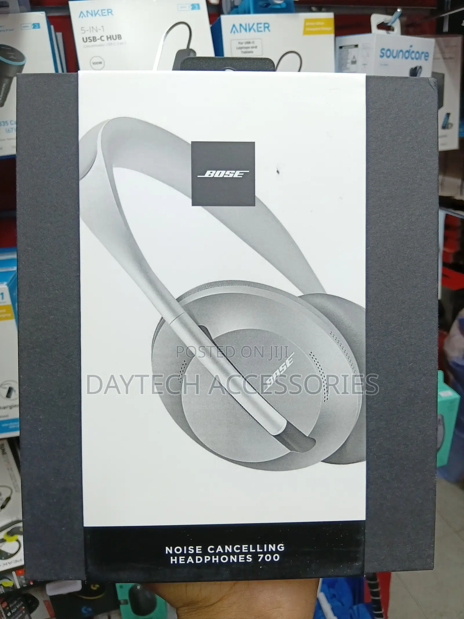 These Are Bose Noise Cancelling Headphones 700