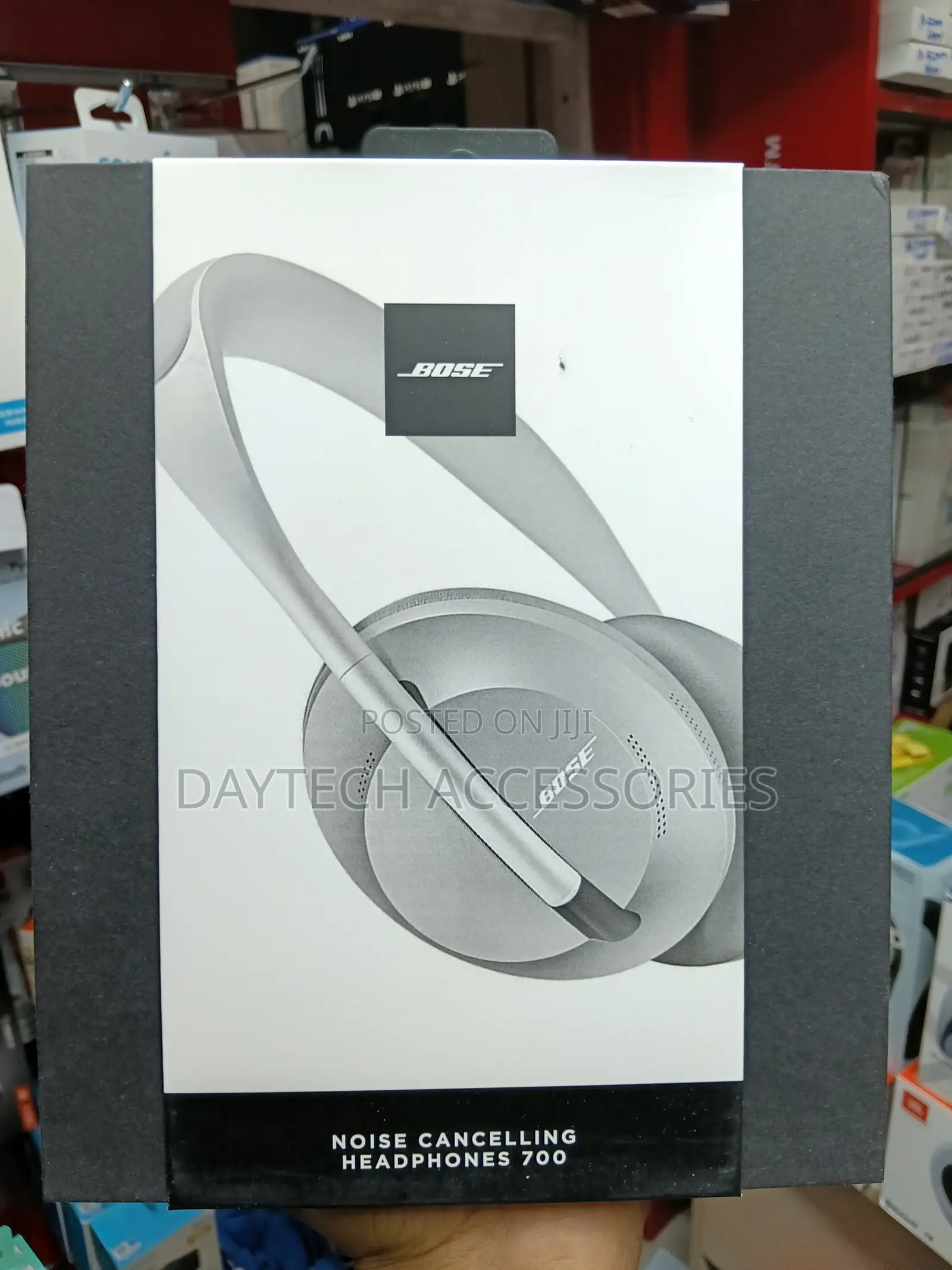 These Are Bose Noise Cancelling Headphones 700