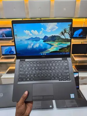 Laptop Dell Latitude 5300 8GB Intel Core i7 SSD 512GB