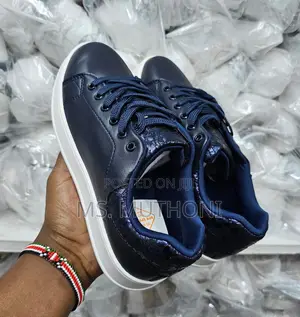 Ladies High Quality Leather Sneakers Size 37-42