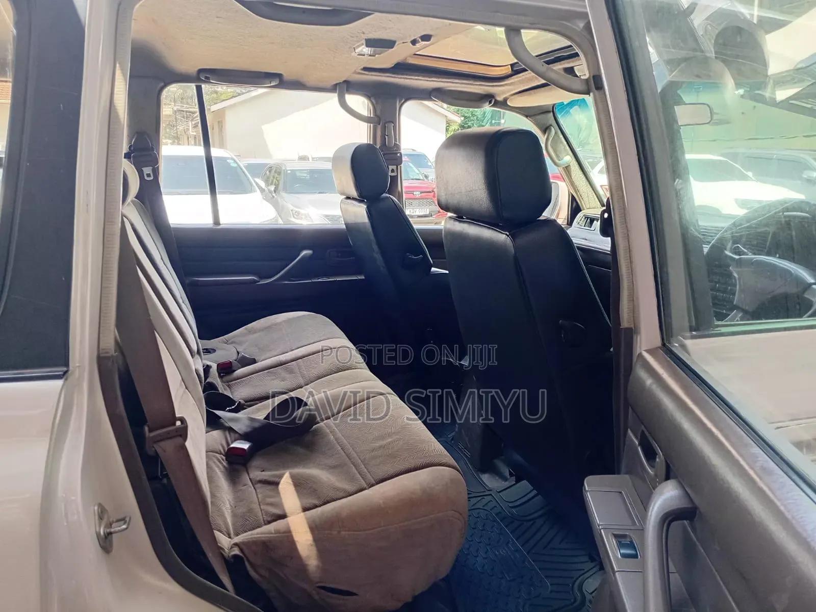 Toyota Land Cruiser 1996 Silver