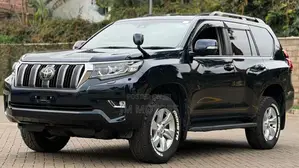 Toyota Land Cruiser Prado 2019 Blue
