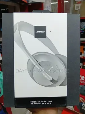 Bose Noise Cancelling Headphones 700 With Google Assistant - Silver