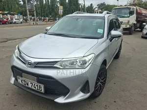 Toyota Corolla Fielder 2018 Silver