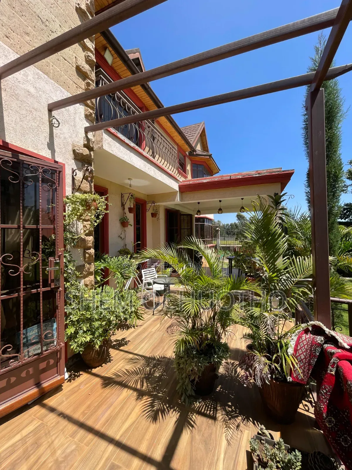 5bdrm Maisonette in Fair Acres, Karen C for sale
