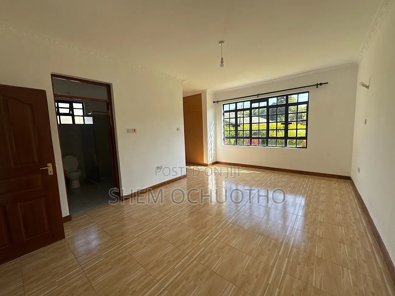 5bdrm Maisonette in Fair Acres, Karen C for sale