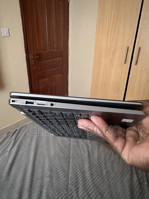 Laptop Dell Latitude 7400 8GB Intel Core i5 SSD 256GB - thumbnail 2