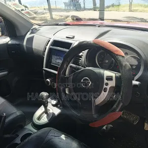 Nissan X-Trail 2010 Red