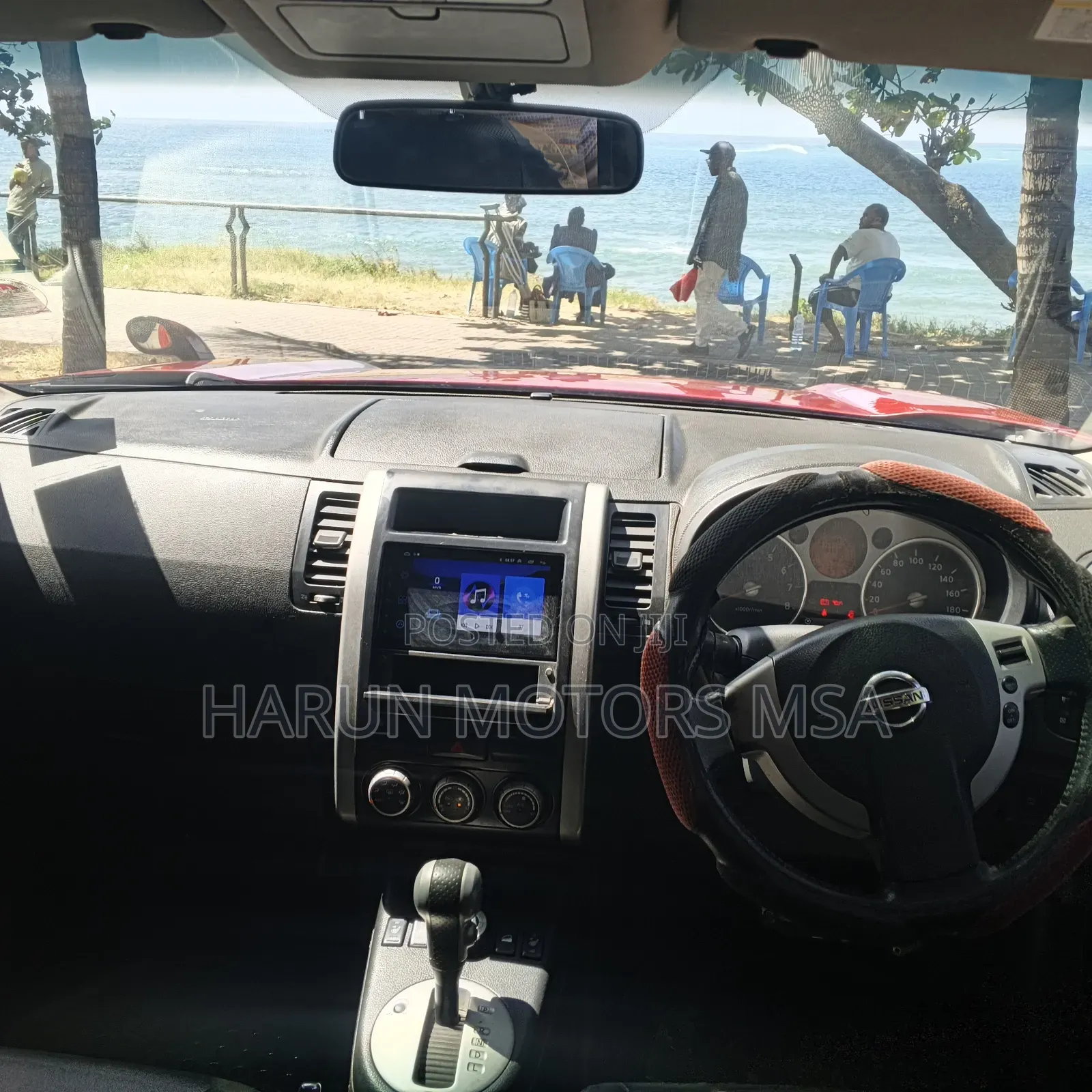 Nissan X-Trail 2010 Red