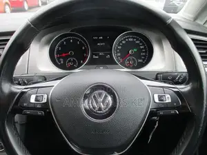 Volkswagen Golf TSI S 4-Door FWD 2016 White