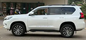 Toyota Land Cruiser Prado 2020 Pearl