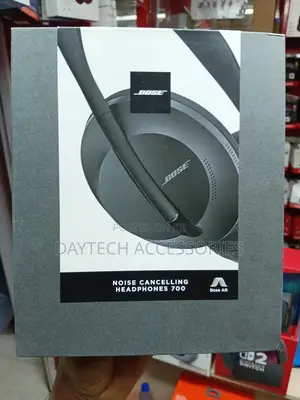 Bose Headphones 700 Noise-Canceling Bluetooth Headphones