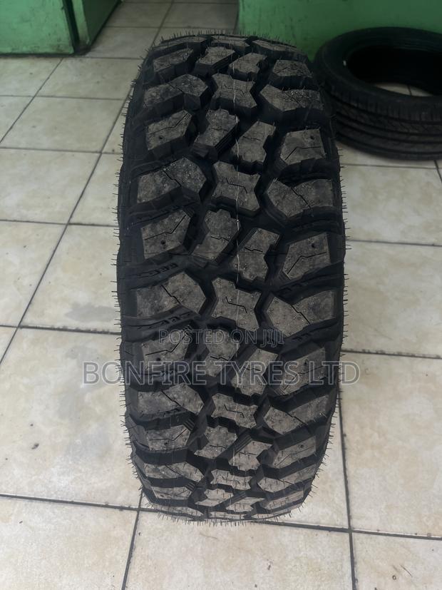 235/75r15 Maxtrek M/T