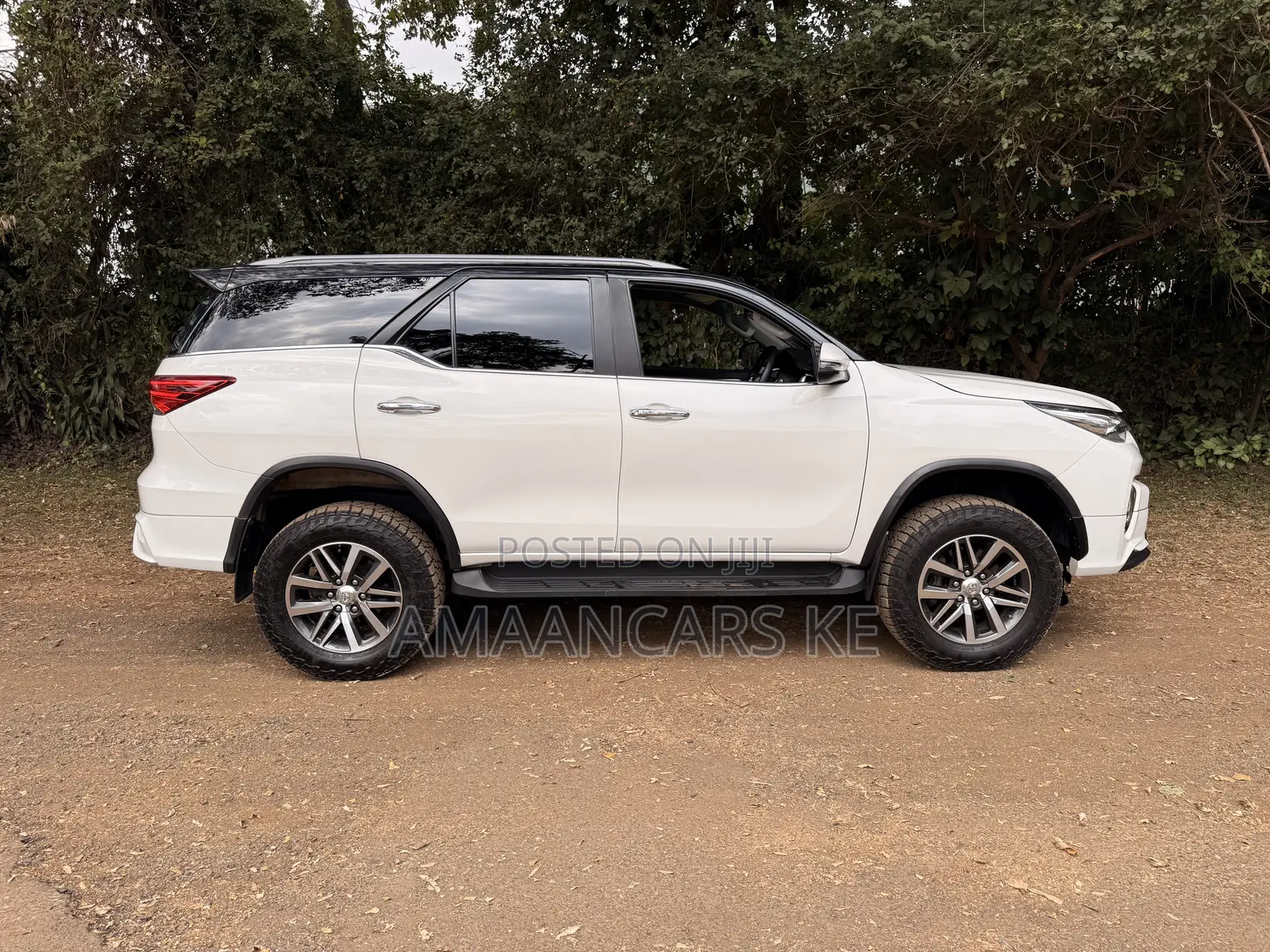 Toyota Fortuner 2.8 D RWD 2018 White