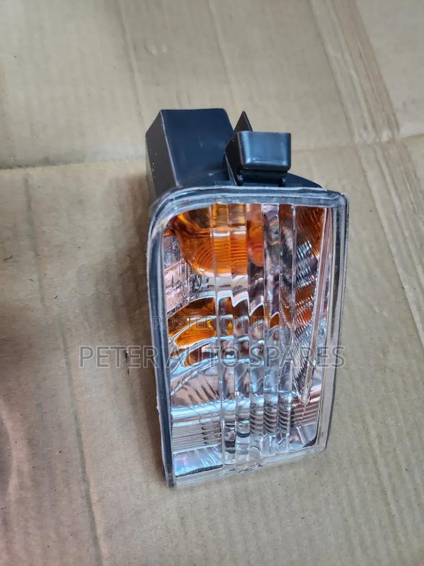 Bumper Indicator Rav 4 AC 21