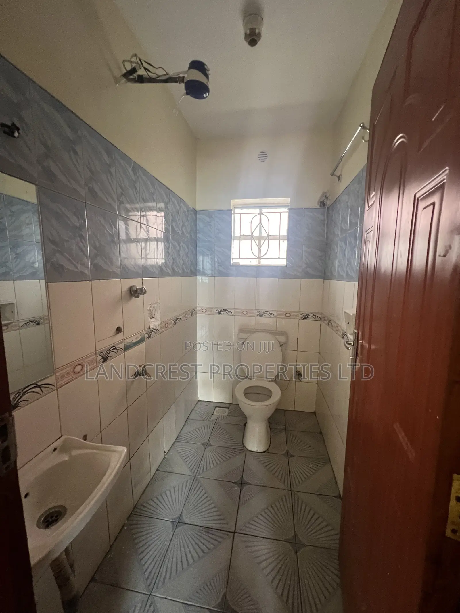 4bdrm Maisonette in Nasra Estate Gate C, Umoja for rent