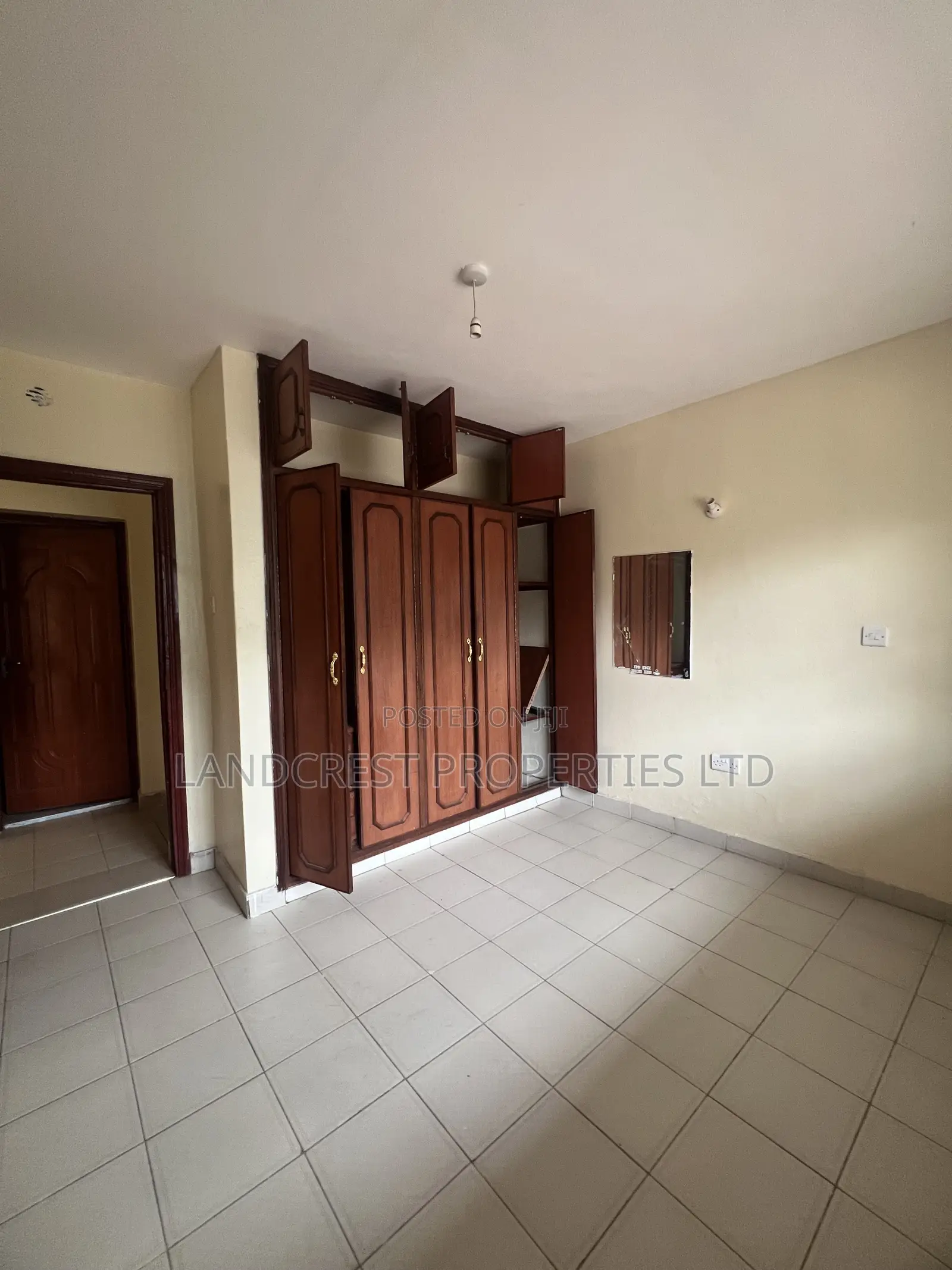 4bdrm Maisonette in Nasra Estate Gate C, Umoja for rent