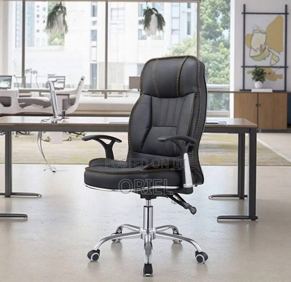 Office Desk : PU Leather Executive Staff Chair