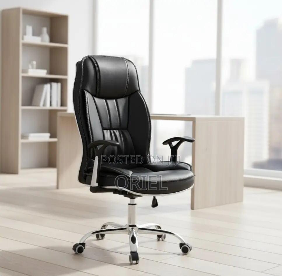 Office Desk : PU Leather Executive Staff Chair
