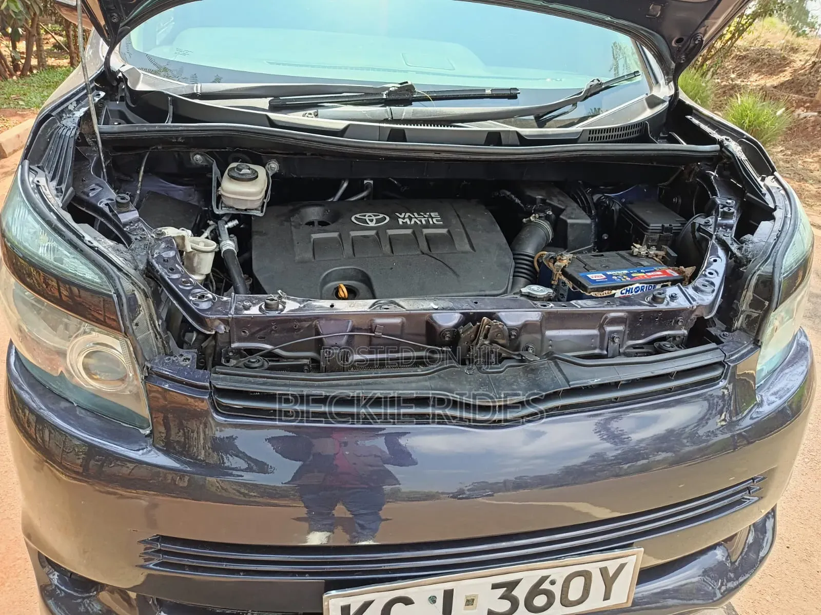Toyota Voxy 2009 Blue