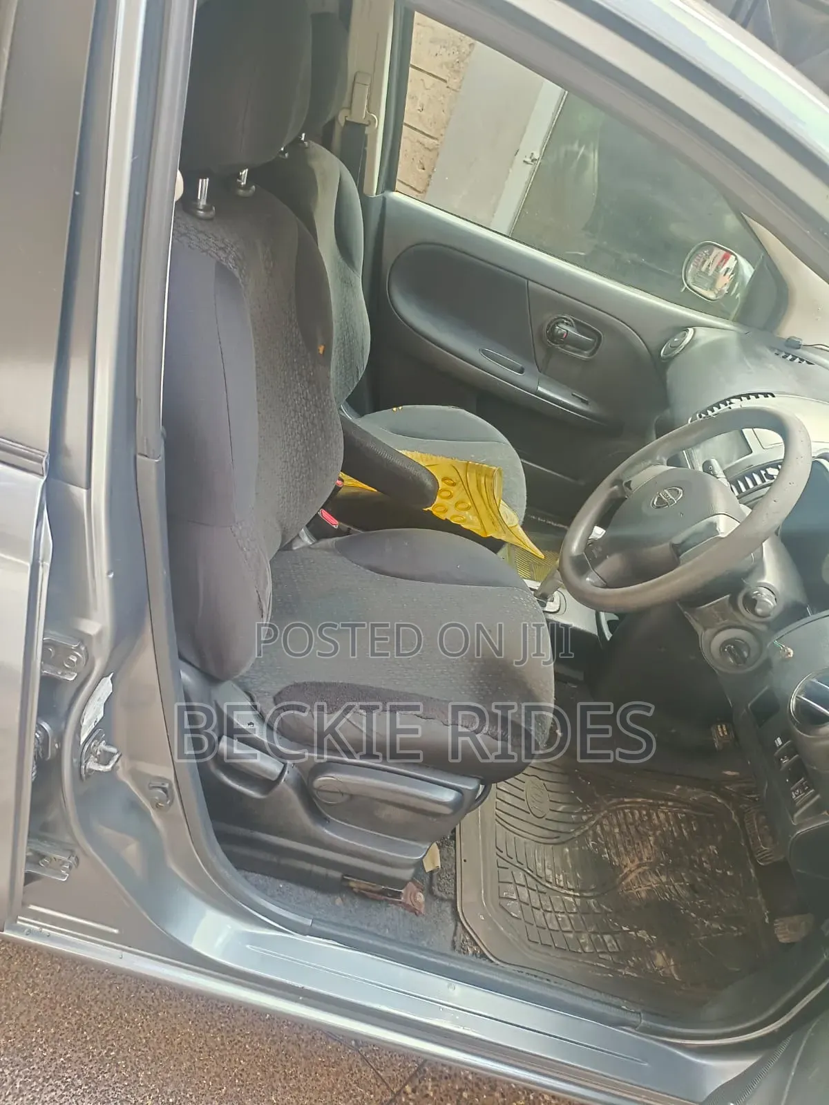 Nissan Note 2012 Gray