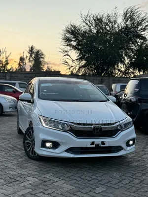 Honda Grace 2020 White
