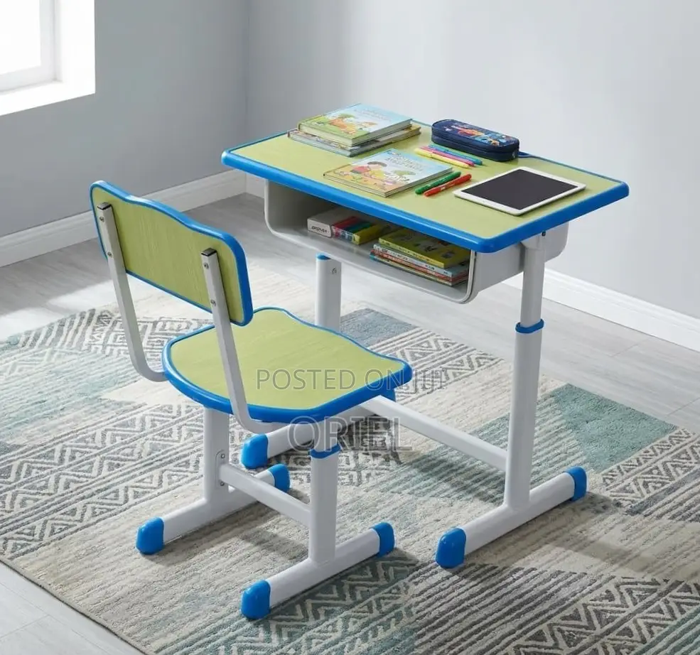 Kids Study Set : Height-Adjustable Kids Desk Chair