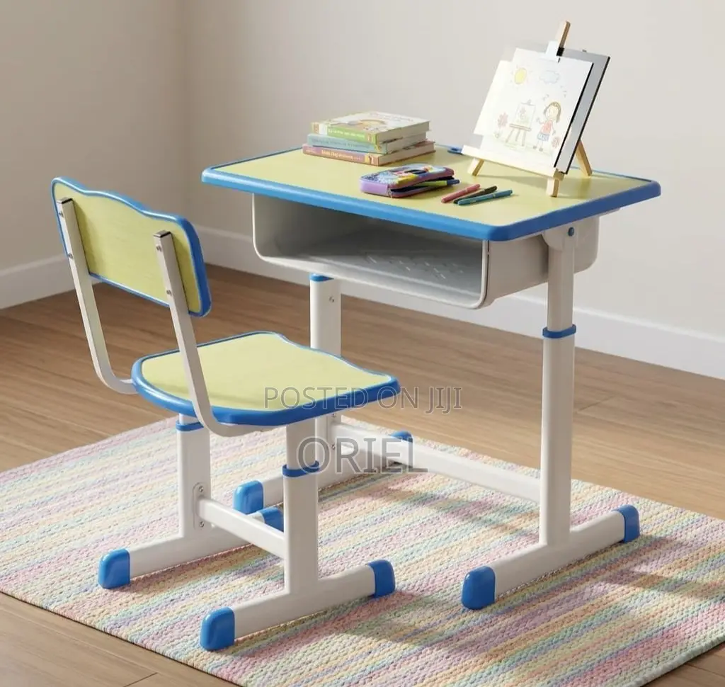Kids Study Set : Height-Adjustable Kids Desk Chair