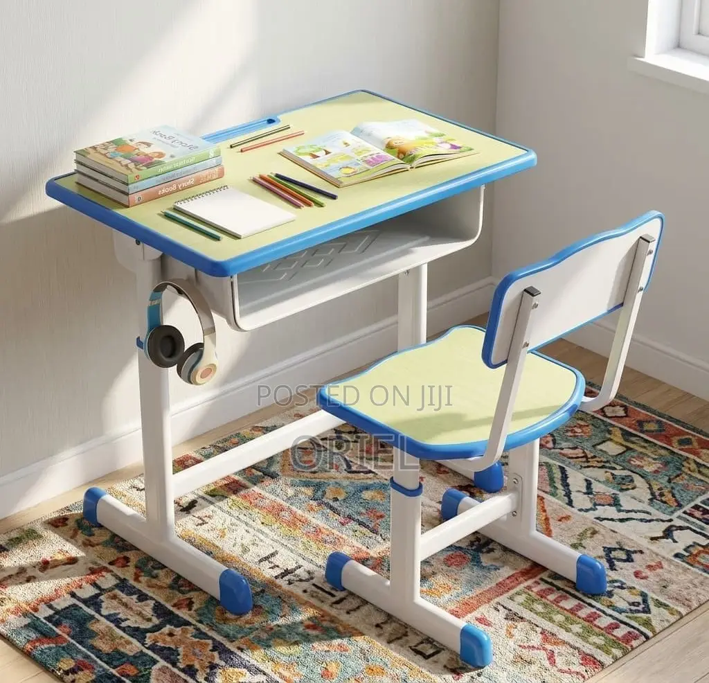 Kids Study Set : Height-Adjustable Kids Desk Chair