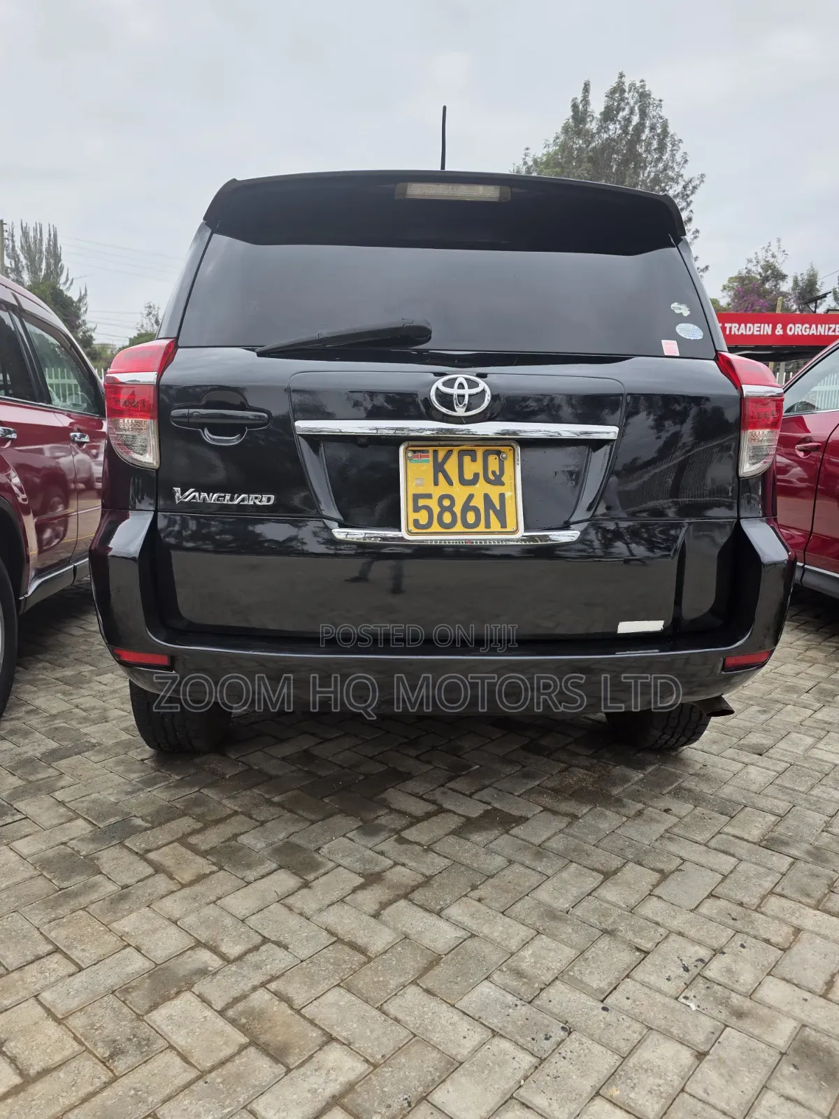 Toyota Vanguard 2011 Black