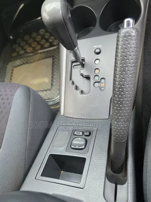 Toyota Vanguard 2011 Black