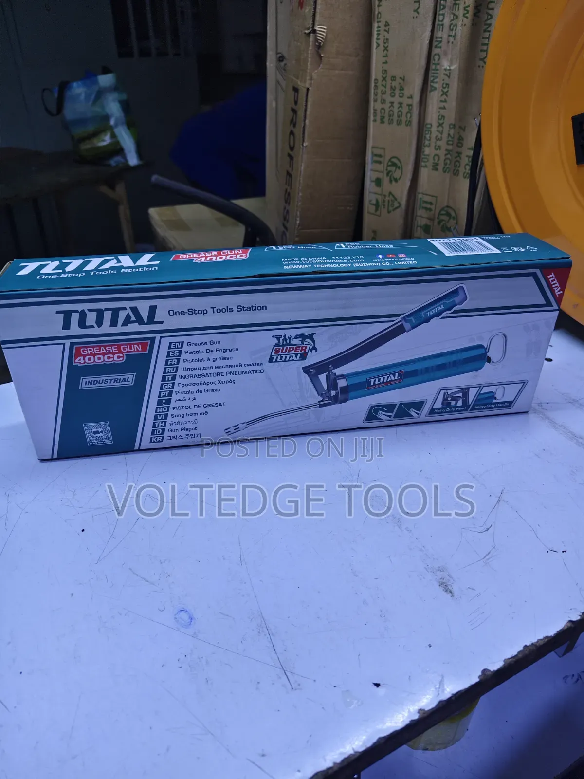 TOTAL 400CC Industrial Lever Grease Gun (THT111051) — Brand New
