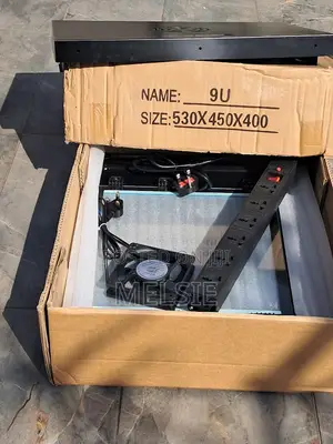 9U Server Rack Cabinet 19 Inch Data Cabinet With Cooling Fan PDU