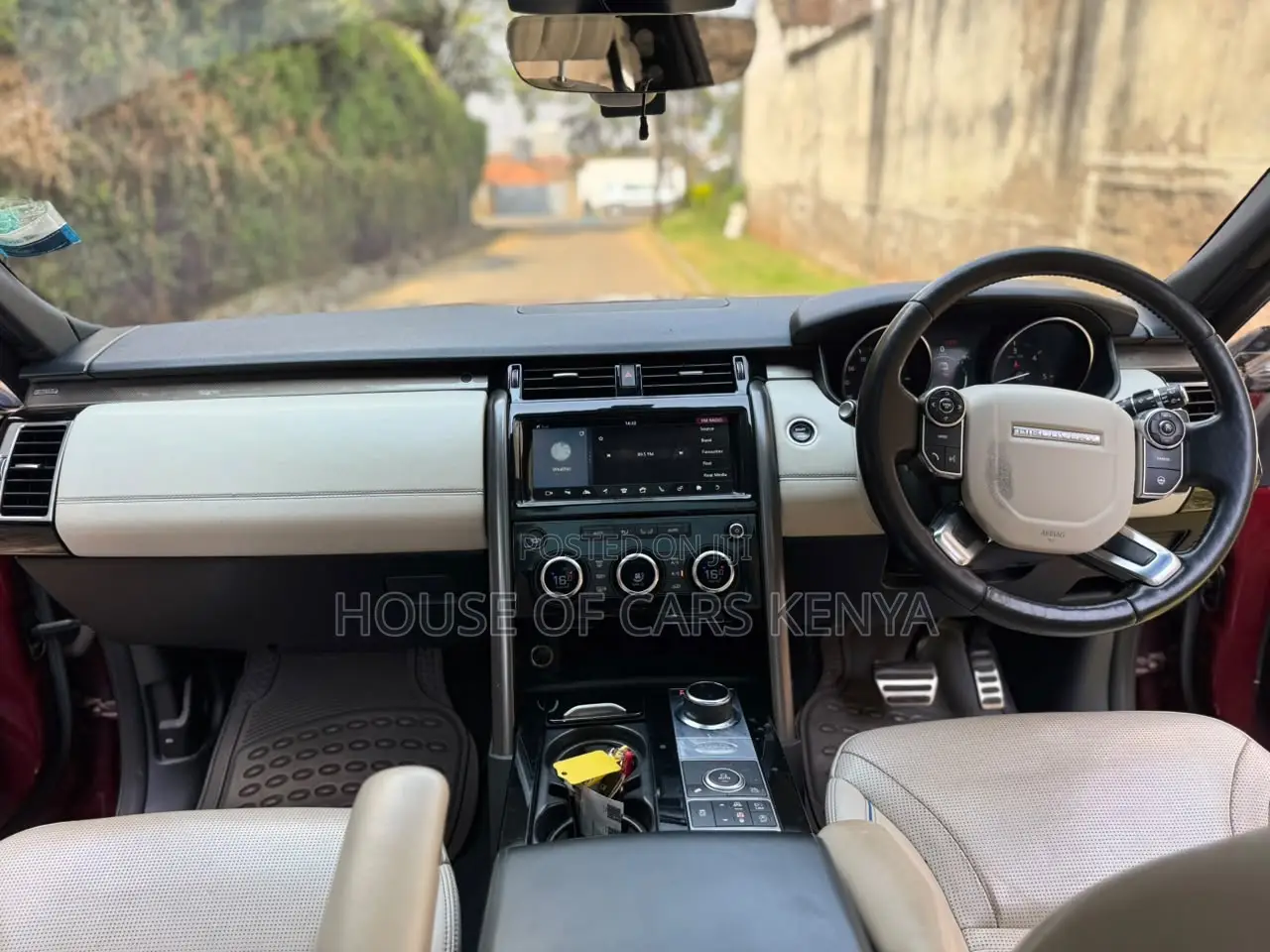 Land Rover Discovery HSE LUXURY 4x4 2019 Red