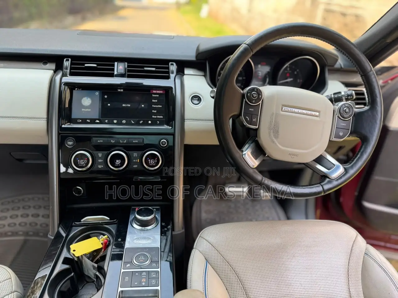 Land Rover Discovery HSE LUXURY 4x4 2019 Red