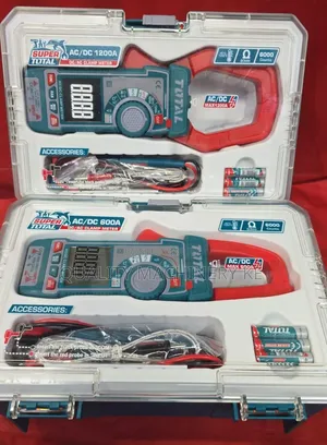 Professional AC/DC Total Clamp Meter 1200A