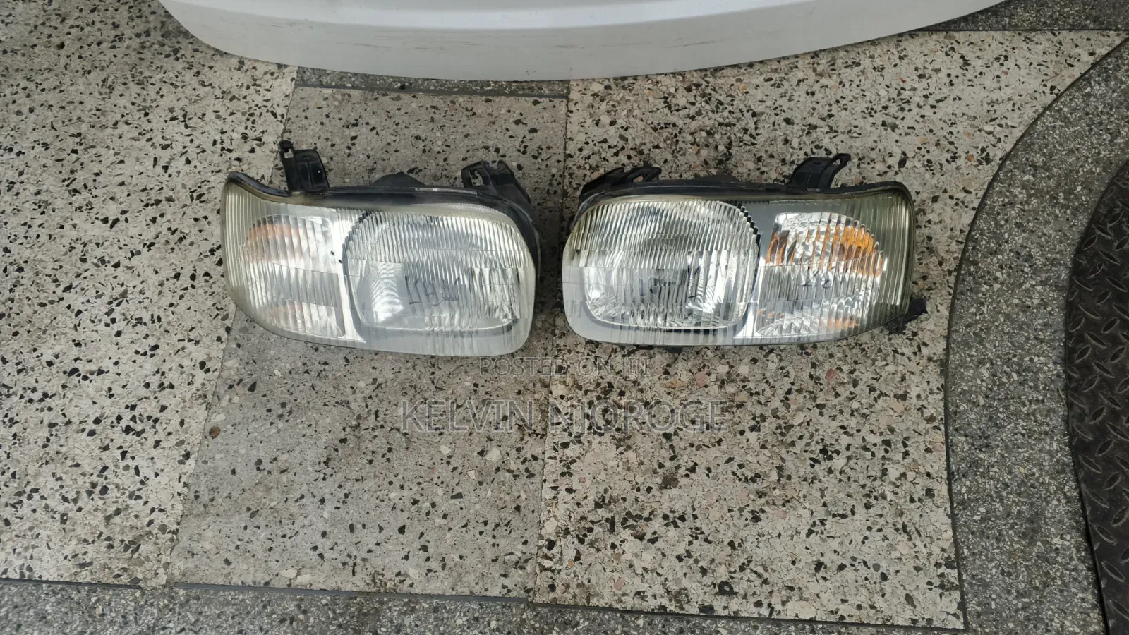 Ford Escape Headlight