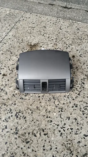 Toyota Fielder / Axio 2007-2012 Dashboard Vent