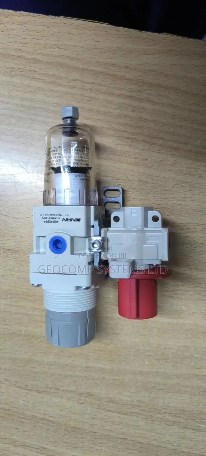 Filter Regulator With Automatic Stop Cork