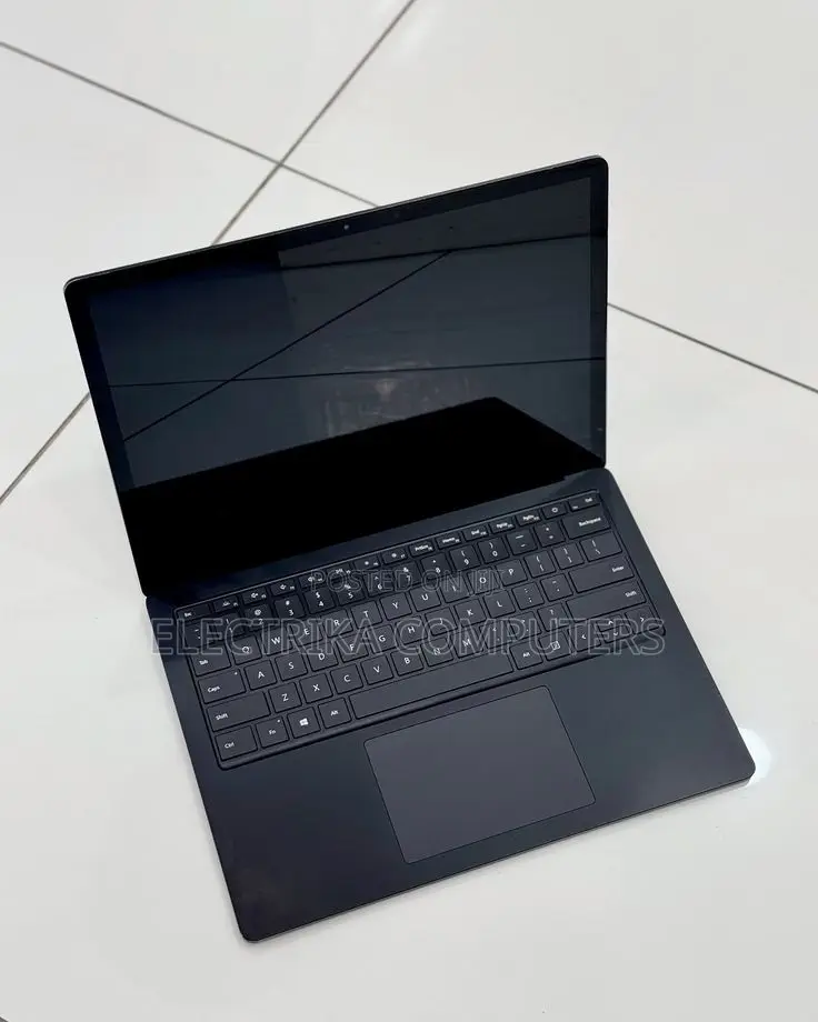 New Laptop Microsoft Surface Laptop 3 16GB Intel Core i7 SSD 512GB