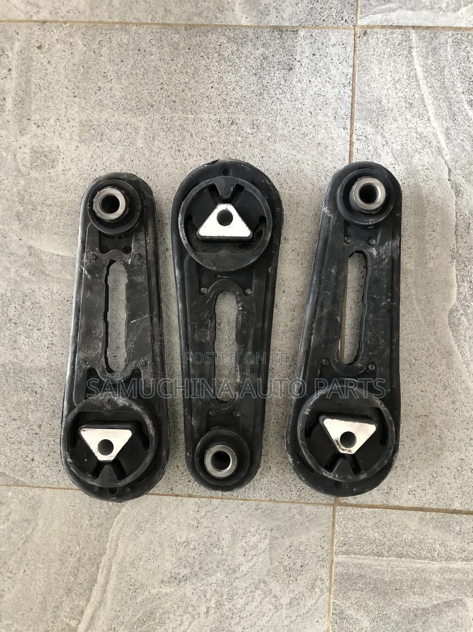 Engine Mounting Nissan Note