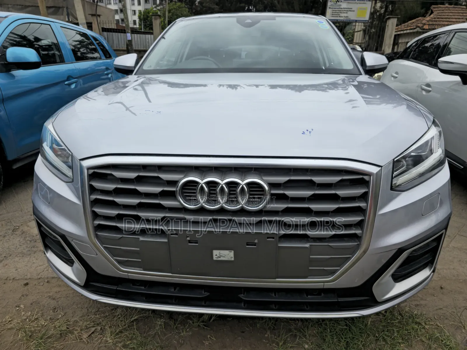 Audi Q2 2019 Silver